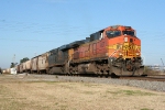 BNSF 4637 leads K865